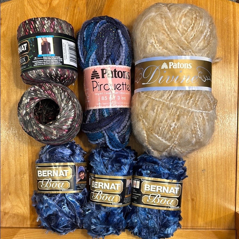 Novelty yarn lot - 7 skeins